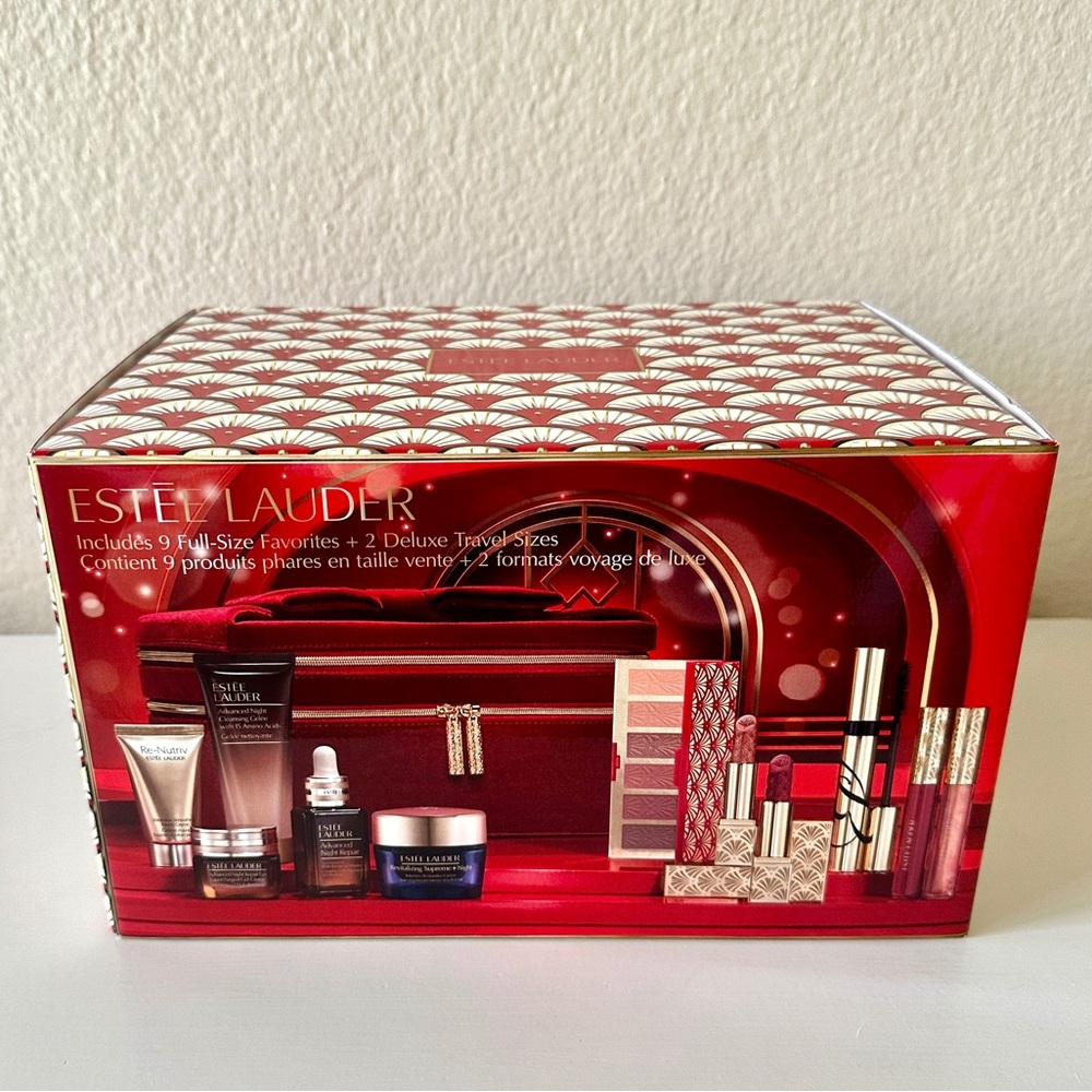 Estee Lauder Red and Gold Beauty Collection: 9 Full Size Favorites + Travel Bag